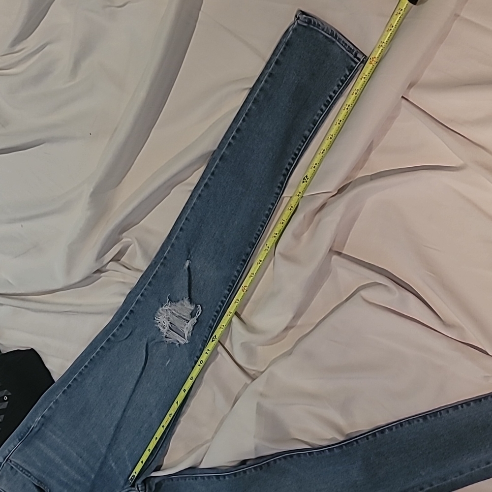 LEVIS STRETCH SKINNY SIZE 8 29 TALL 32" INSEAM - Picture 7 of 8